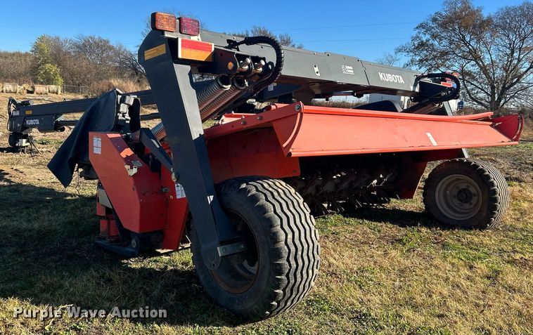 image for item OM9191 2015 Kubota DMC8540T  windrower