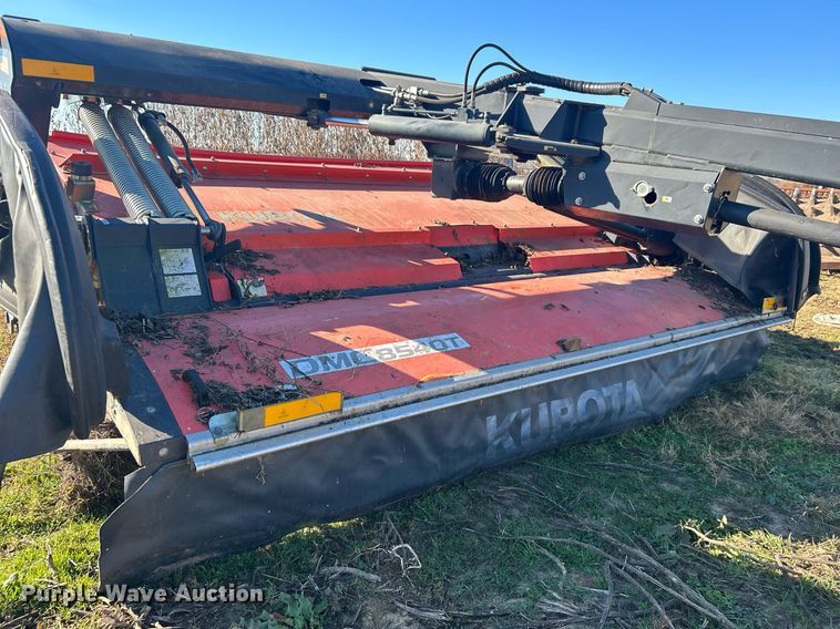 image for item OM9191 2015 Kubota DMC8540T  windrower