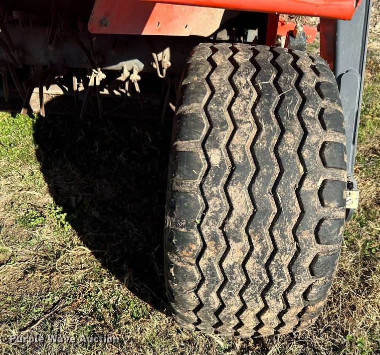 image for item OM9191 2015 Kubota DMC8540T  windrower