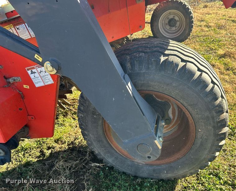 image for item OM9191 2015 Kubota DMC8540T  windrower