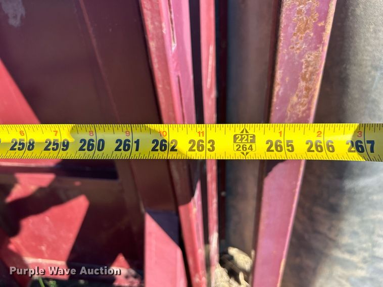 image for item OM9193 Big Red  squeeze chute