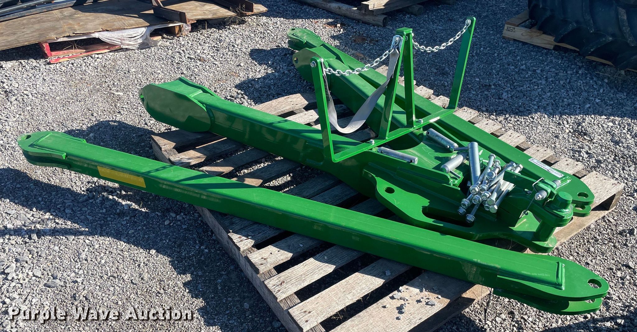 Rear hitch in Alva, OK | Item GG9806 sold | Purple Wave