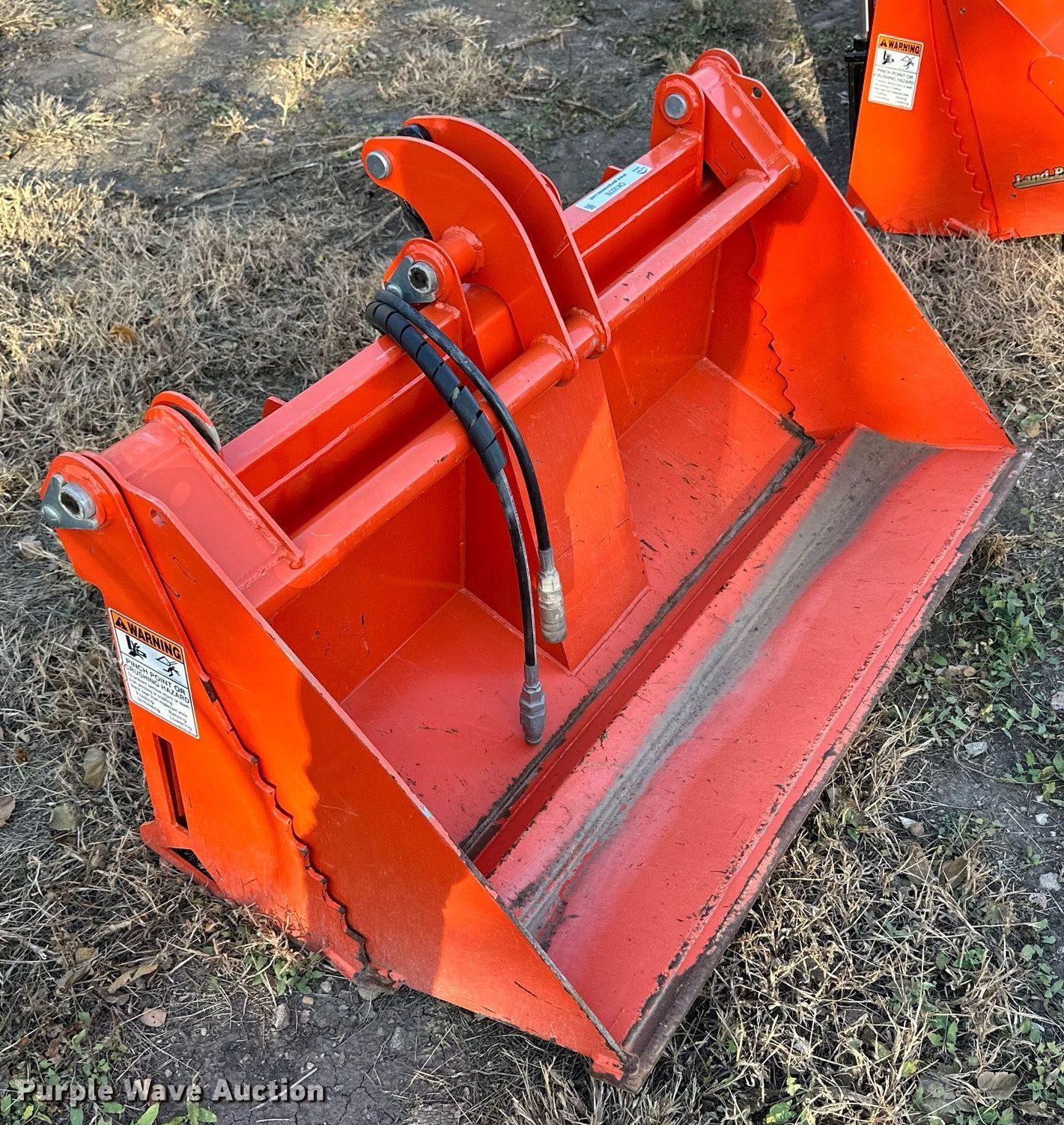 Land Pride CB0546 fourinone skid steer bucket in Salina, KS Item OK9276 for sale Purple Wave