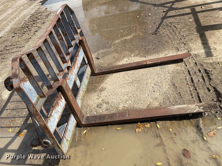 image for item GG9752 47" L forks