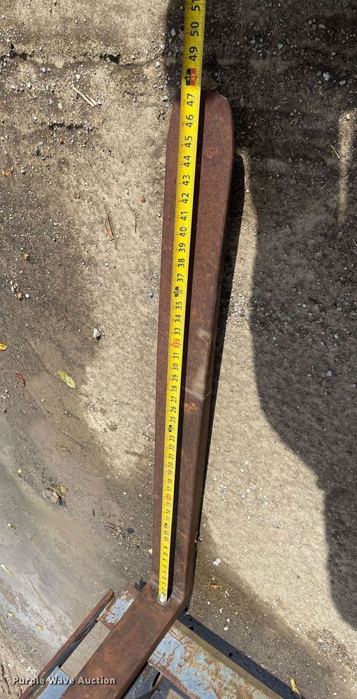 image for item GG9752 47" L forks