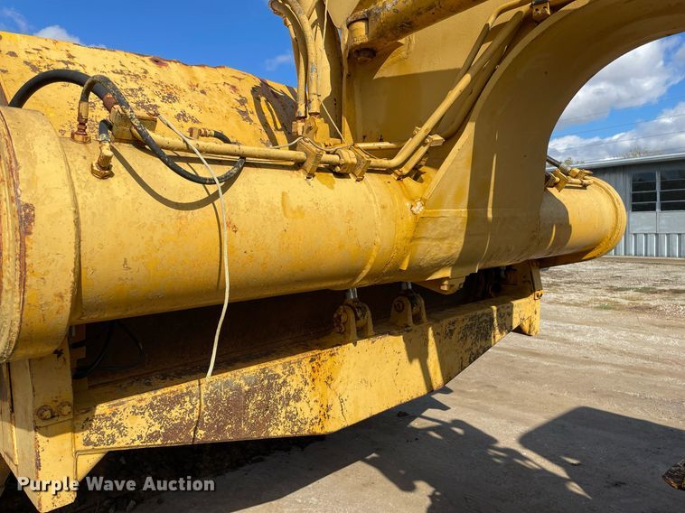 image for item GG9753 1979 Caterpillar 621  conventional scraper