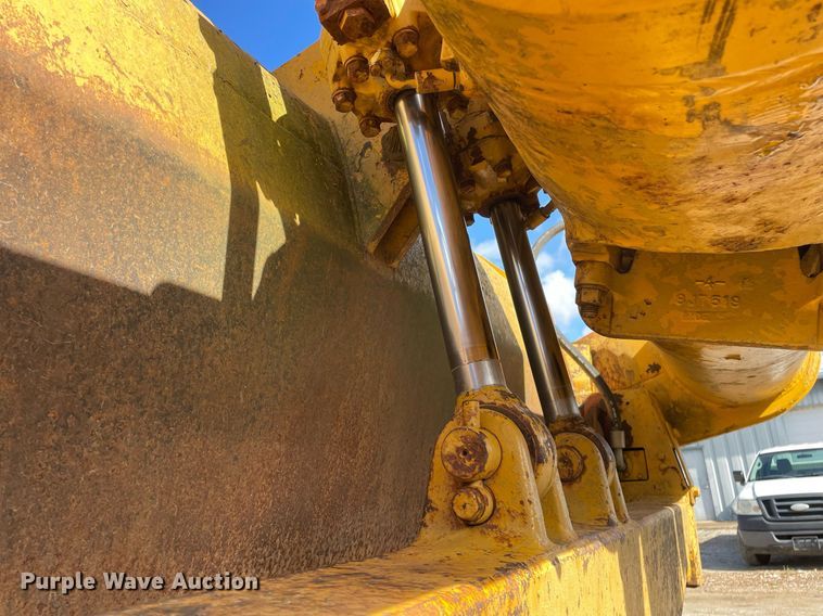 image for item GG9753 1979 Caterpillar 621  conventional scraper