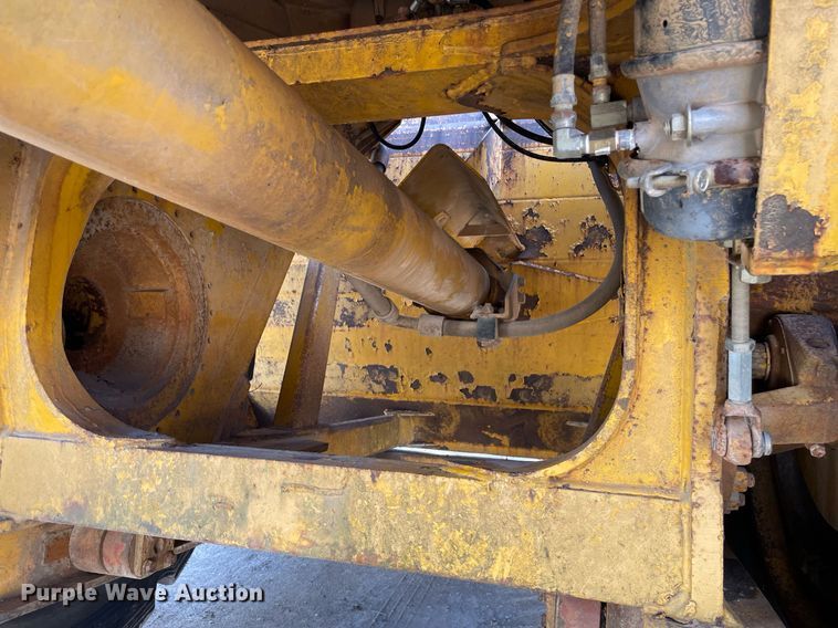 image for item GG9753 1979 Caterpillar 621  conventional scraper