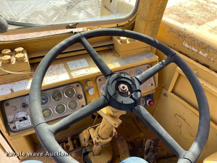 image for item GG9753 1979 Caterpillar 621  conventional scraper