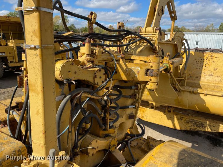 image for item GG9753 1979 Caterpillar 621  conventional scraper