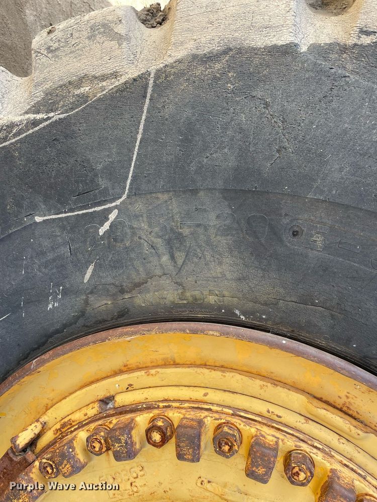 image for item GG9753 1979 Caterpillar 621  conventional scraper