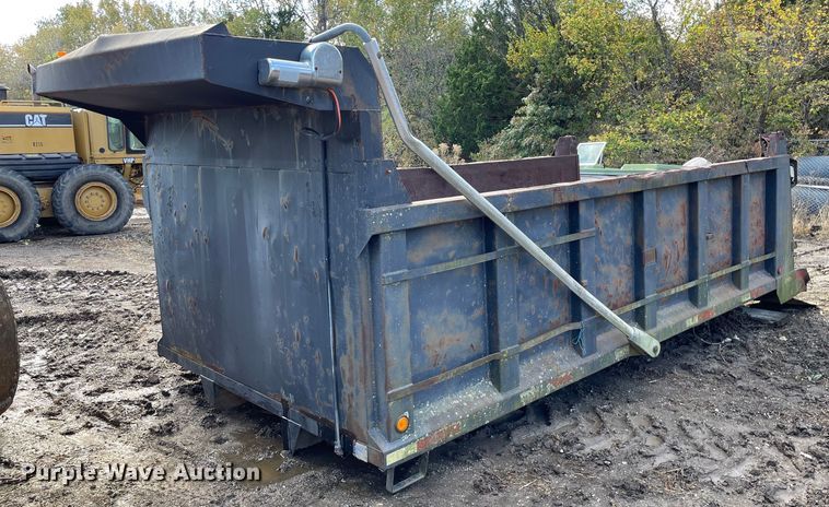 image for item GG9755 Ox Bodies  dump bed