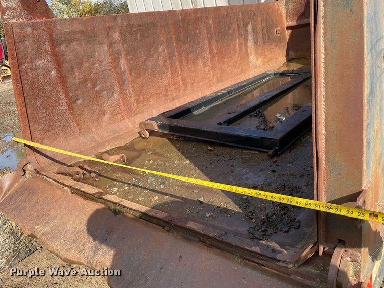 image for item GG9755 Ox Bodies  dump bed