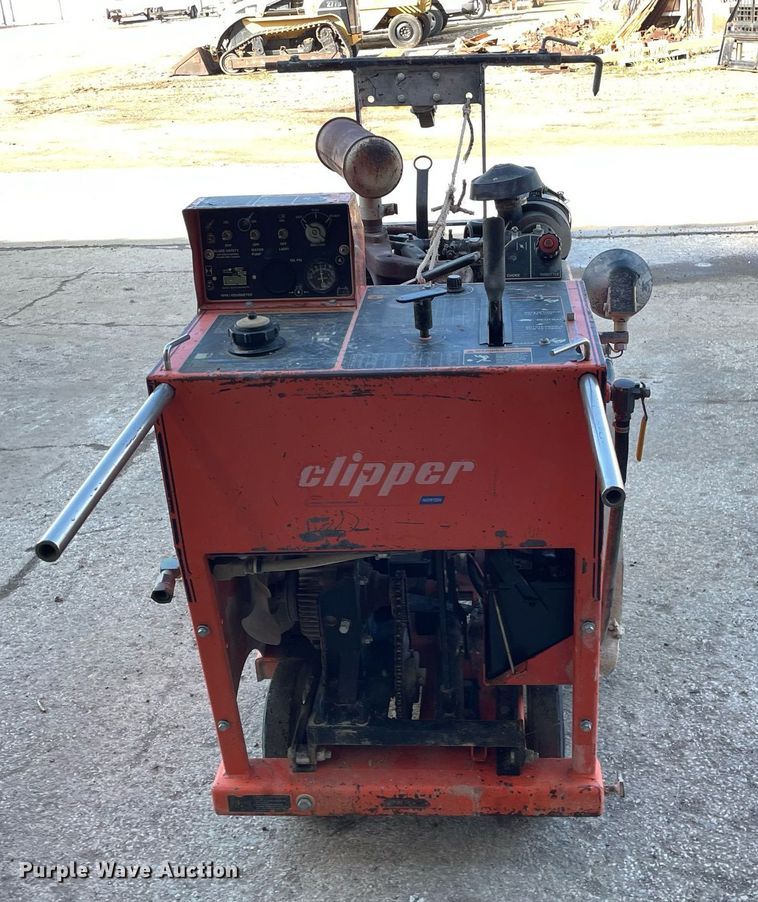 image for item GG9756 Norton Clipper 35JBT  concrete saw