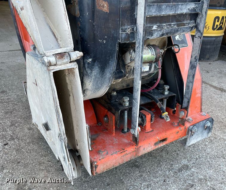 image for item GG9756 Norton Clipper 35JBT  concrete saw