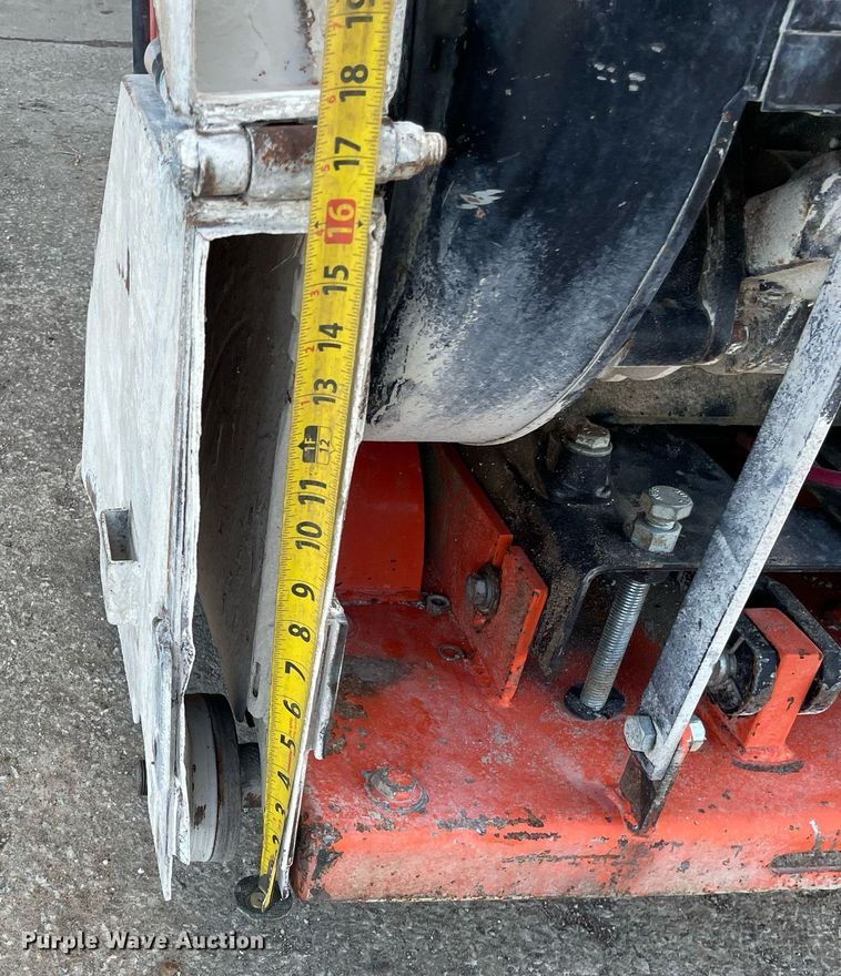 image for item GG9756 Norton Clipper 35JBT  concrete saw