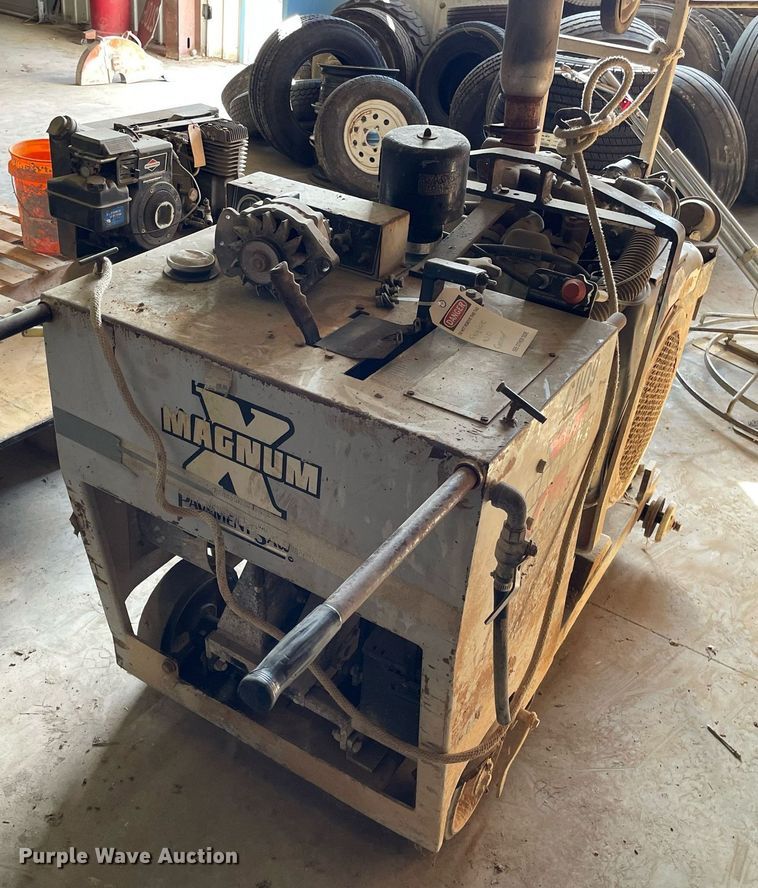 image for item GG9757 (2) concrete saws