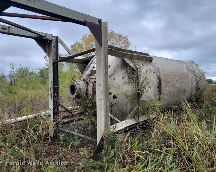 image for item JE9381 Taylor Products  concrete silo
