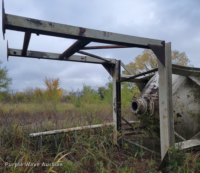 image for item JE9381 Taylor Products  concrete silo
