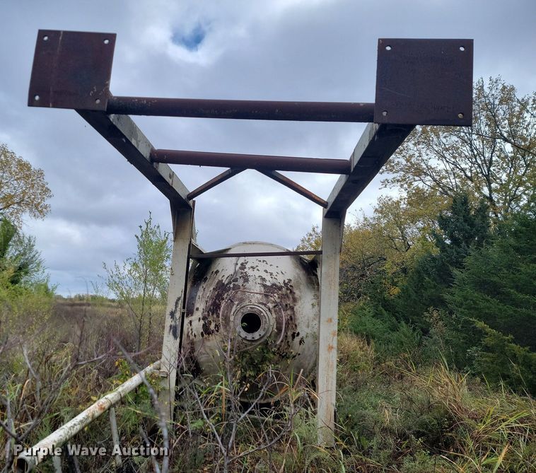 image for item JE9381 Taylor Products  concrete silo