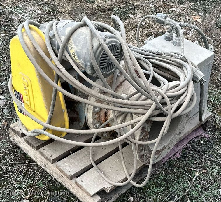 image for item JE9381 Taylor Products  concrete silo