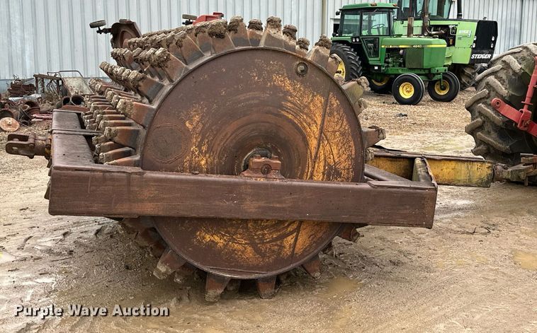 image for item JE9385 Padfoot roller