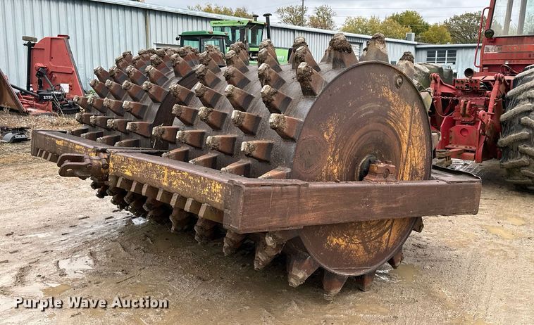 image for item JE9385 Padfoot roller