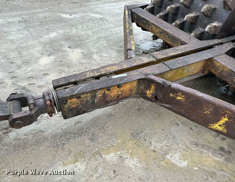 image for item JE9385 Padfoot roller