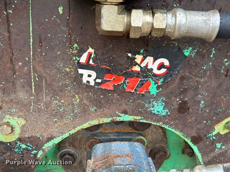 image for item JE9387 2004 Tramac TR-21  plate compactor