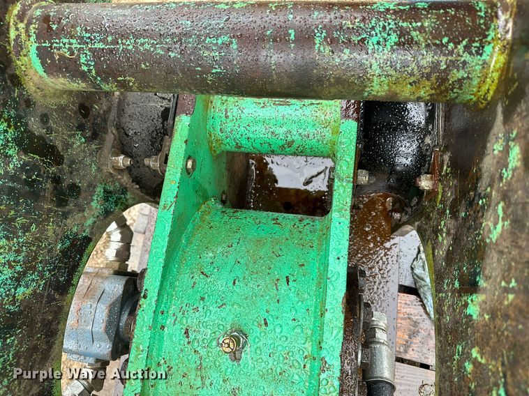 image for item JE9387 2004 Tramac TR-21  plate compactor