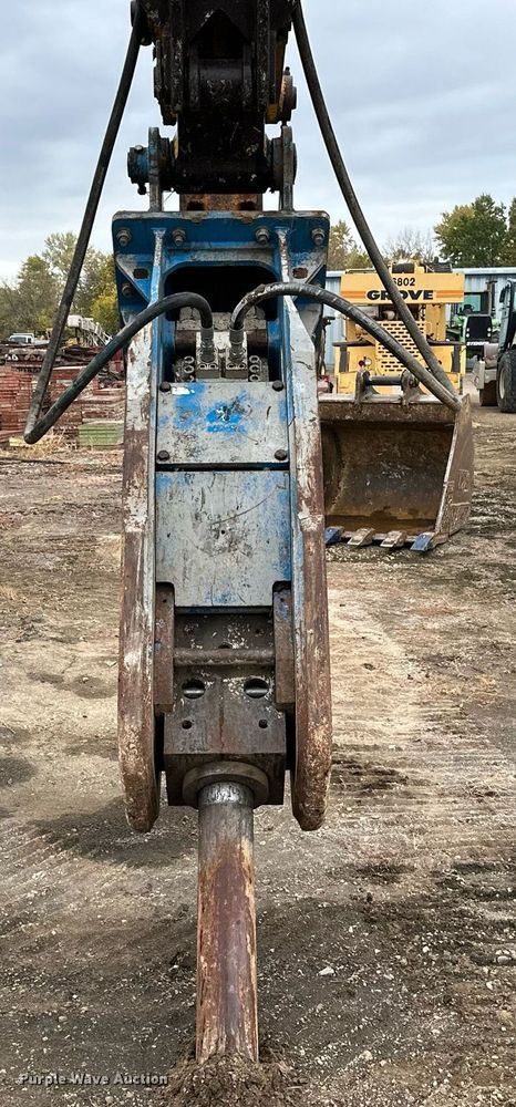 image for item JE9388 Okada OKB318  breaker