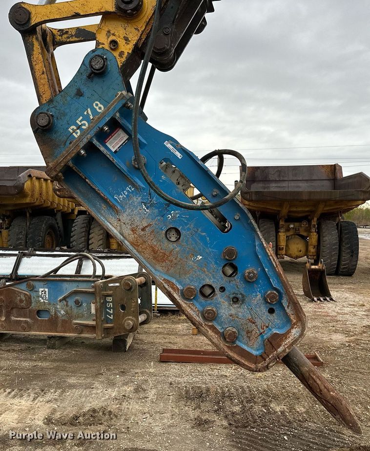 image for item JE9388 Okada OKB318  breaker