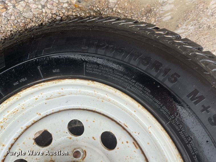 image for item JE9389 1997 Felling  tilt deck utility trailer