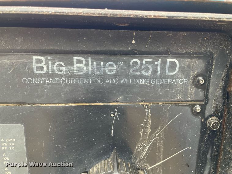 image for item JE9390 Miller Big Blue 251D  welder/generator