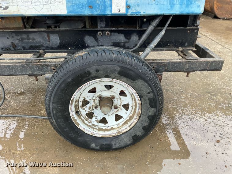 image for item JE9390 Miller Big Blue 251D  welder/generator