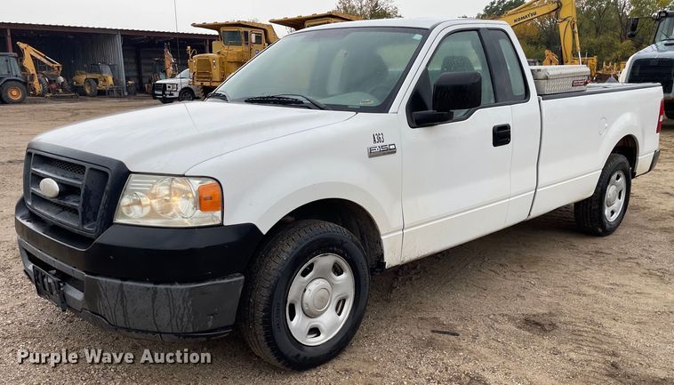 image for item JE9392 2007 Ford F150 XL  pickup truck