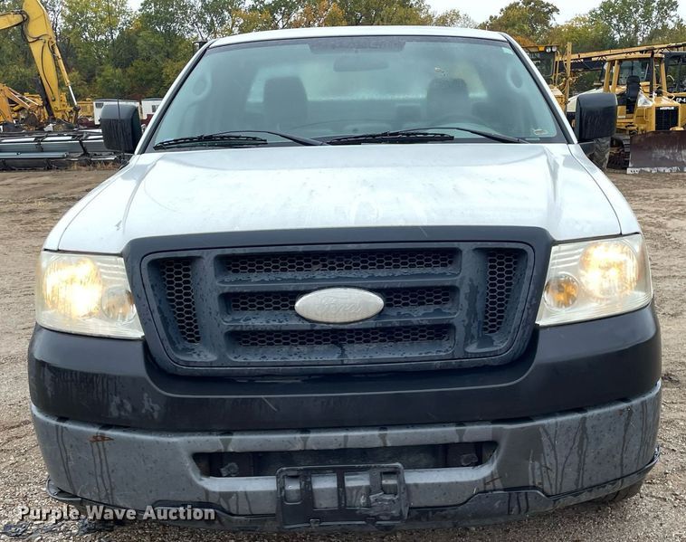 image for item JE9392 2007 Ford F150 XL  pickup truck