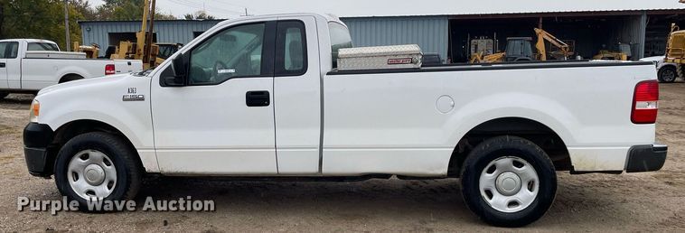 image for item JE9392 2007 Ford F150 XL  pickup truck