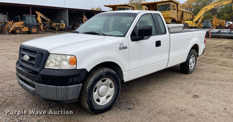 image for item JE9393 2007 Ford F150 XL  pickup truck