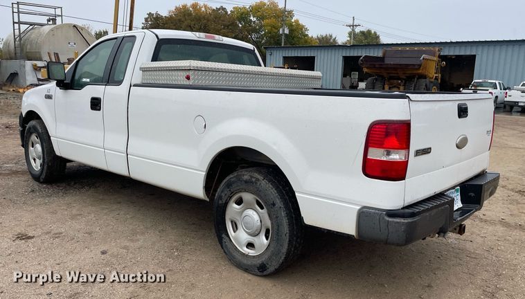 image for item JE9393 2007 Ford F150 XL  pickup truck