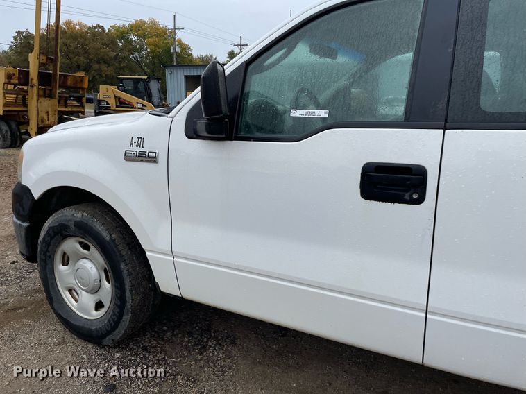 image for item JE9393 2007 Ford F150 XL  pickup truck