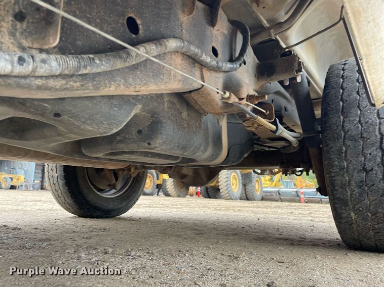 image for item JE9393 2007 Ford F150 XL  pickup truck