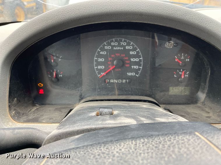 image for item JE9393 2007 Ford F150 XL  pickup truck