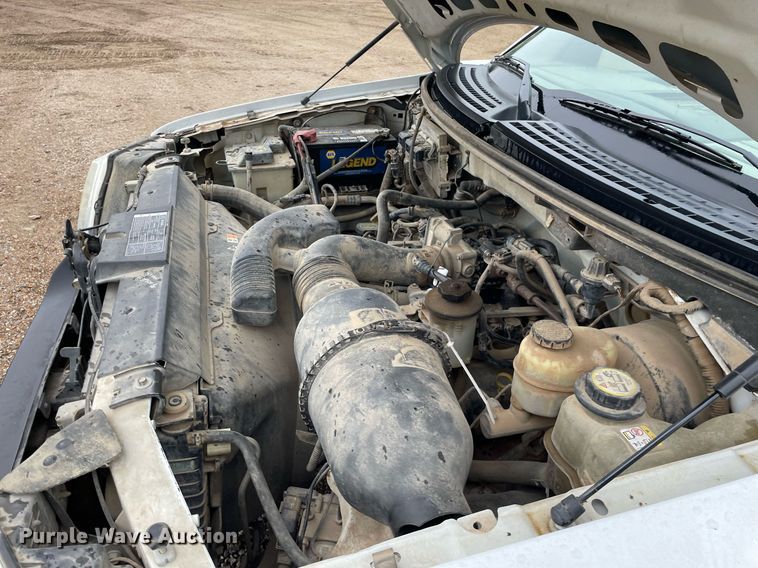 image for item JE9393 2007 Ford F150 XL  pickup truck