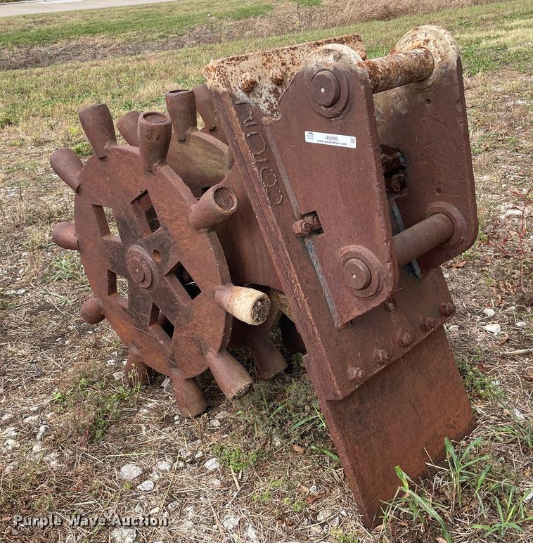 image for item JE9395 Compaction wheel