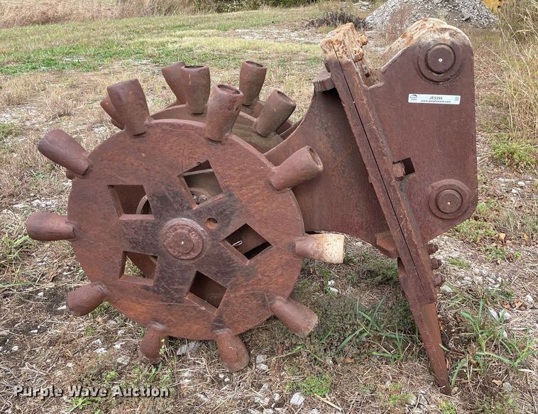 image for item JE9395 Compaction wheel