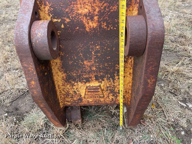 image for item JE9396 Adco 25-V-26  excavator bucket