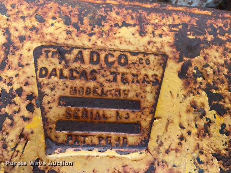 image for item JE9396 Adco 25-V-26  excavator bucket