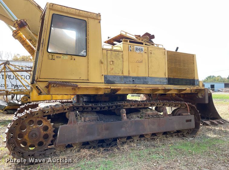 image for item JE9398 1978 Caterpillar 245  excavator