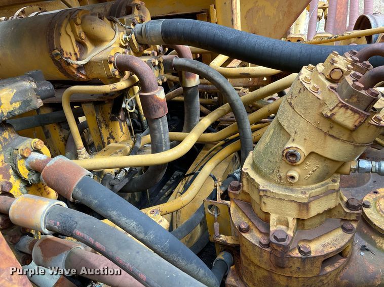 image for item JE9398 1978 Caterpillar 245  excavator